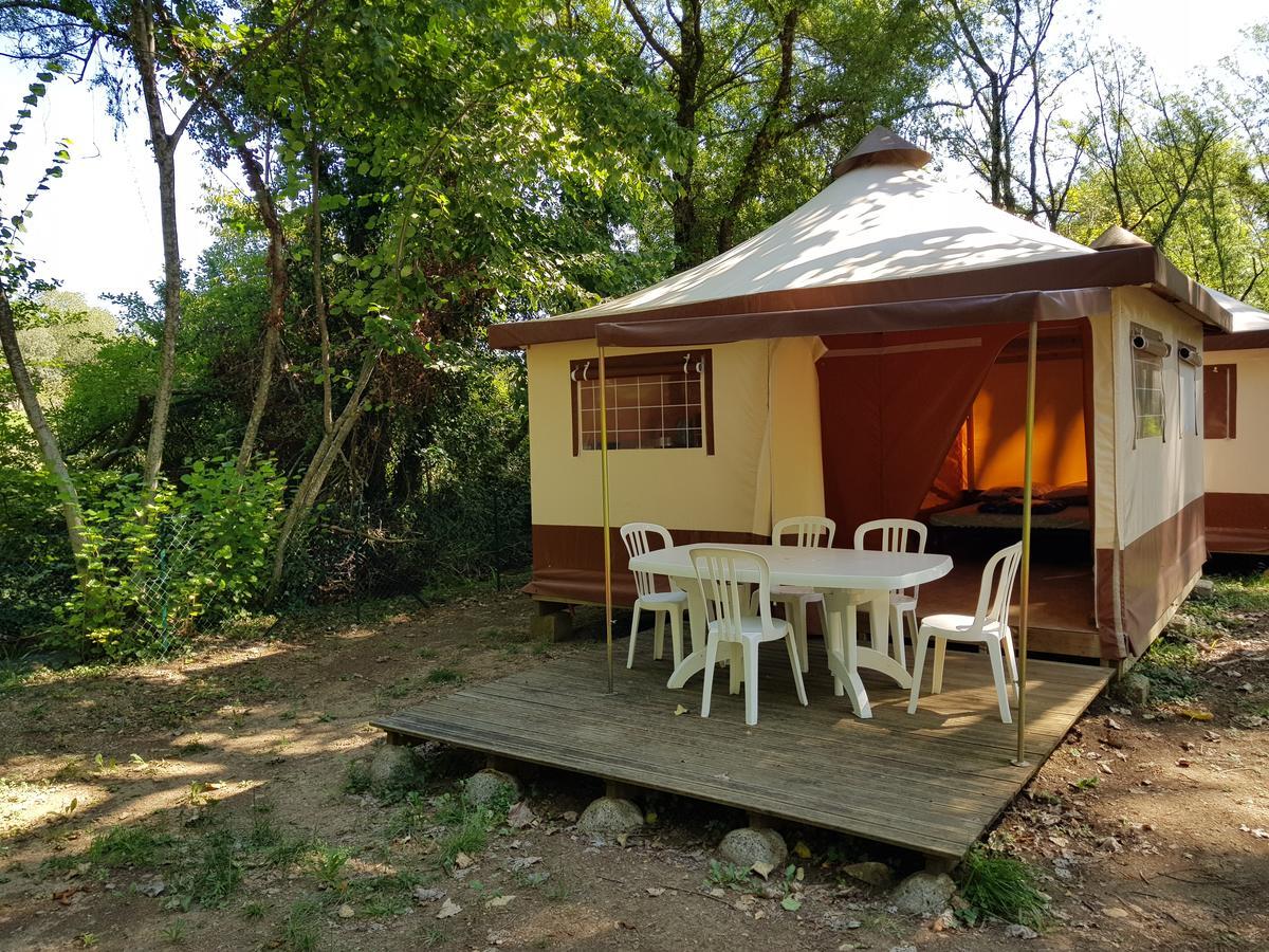Camping De Graniers Monoblet エクステリア 写真